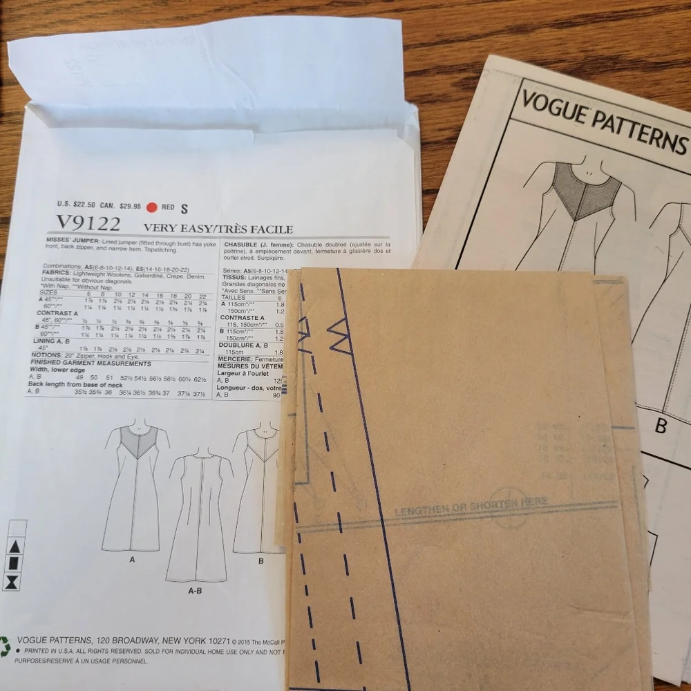 Very Easy Vogue Sewing Patterns (2) ~ Appear Unused ~ 2014 & 2015 ~ Retro Look - Picture 9 of 13